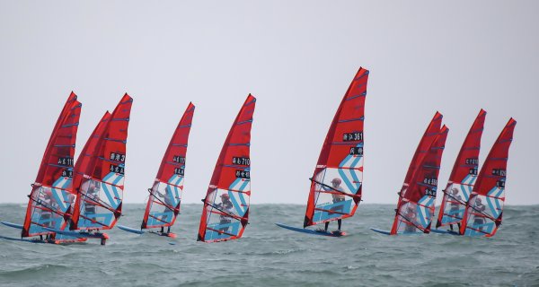 搭搭网 变短板为潜力板！广东奏响发展“协奏曲”